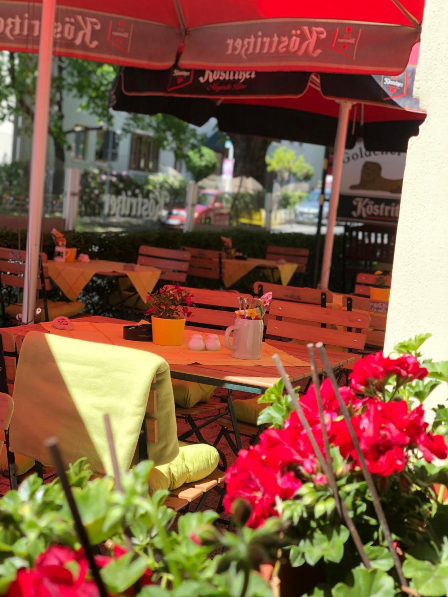 Traditionsgasthaus Goldener Loewe Riesa Restaurant & Pension Экстерьер фото